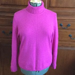 Super soft cashmere turtleneck sweater
